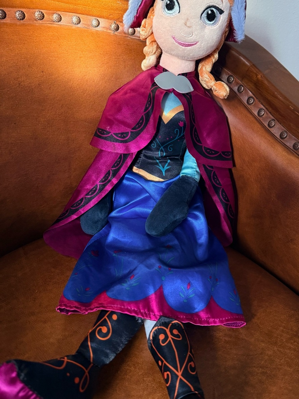 Anna-Inspired Girls' Dress-Up Costume - Magenta Cape & Blue Dress